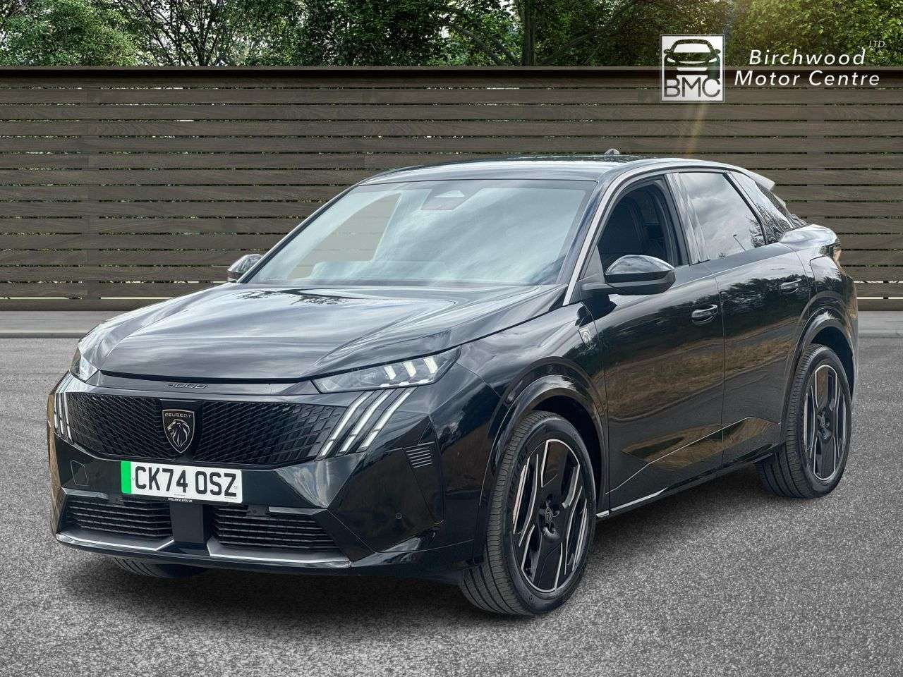 A 2024 PEUGEOT E-3008 73kWh GT SUV 5dr Electric Auto (210 ps) FULL SERVICE HISTORY A 2024 PEUGEOT E-3008 73kWh GT SUV 5dr Electric Auto (210 ps) FULL SERVICE HISTORY
