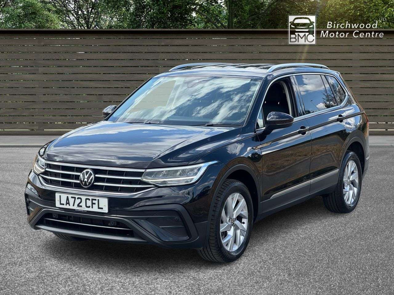A 2022 VOLKSWAGEN TIGUAN ALLSPACE 1.5 TSI Life SUV 5dr Petrol DSG Euro 6 (s/s) (150 ps) FULL SERVICE HISTORY A 2022 VOLKSWAGEN TIGUAN ALLSPACE 1.5 TSI Life SUV 5dr Petrol DSG Euro 6 (s/s) (150 ps) FULL SERVICE HISTORY