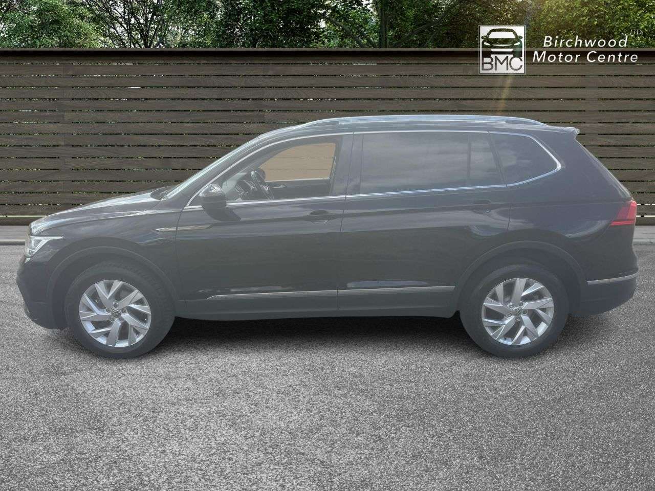 A 2022 VOLKSWAGEN TIGUAN ALLSPACE 1.5 TSI Life SUV 5dr Petrol DSG Euro 6 (s/s) (150 ps) FULL SERVICE HISTORY A 2022 VOLKSWAGEN TIGUAN ALLSPACE 1.5 TSI Life SUV 5dr Petrol DSG Euro 6 (s/s) (150 ps) FULL SERVICE HISTORY