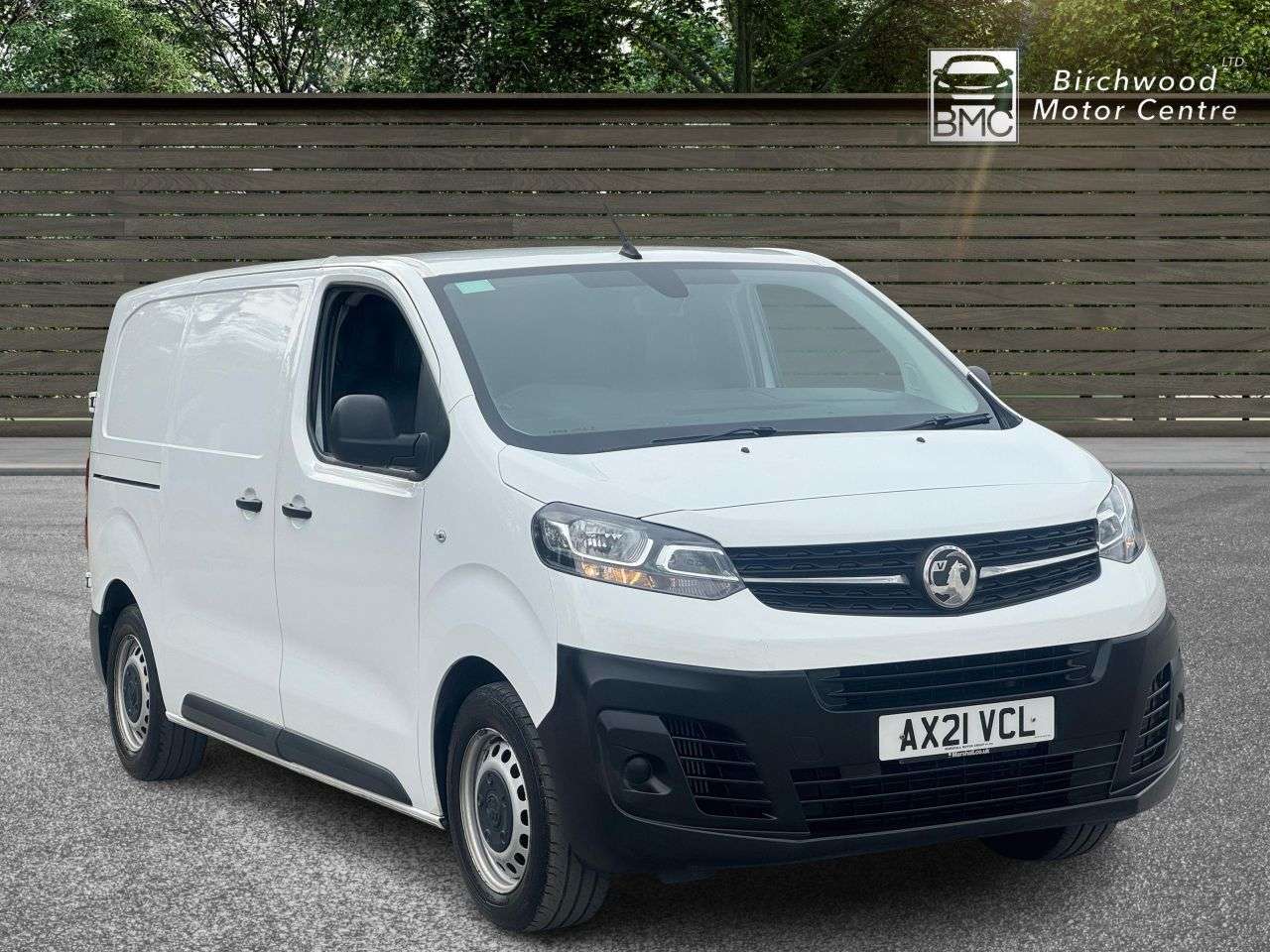 A 2021 VAUXHALL VIVARO 1.5 Turbo D 2700 Sportive Panel Van 5dr Diesel Manual L1 H1 Euro 6 (s/s) (1 A 2021 VAUXHALL VIVARO 1.5 Turbo D 2700 Sportive Panel Van 5dr Diesel Manual L1 H1 Euro 6 (s/s) (1