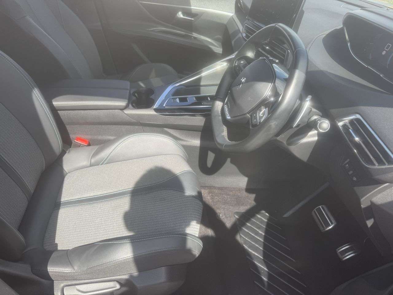 2024 PEUGEOT 3008 2024 PEUGEOT 3008