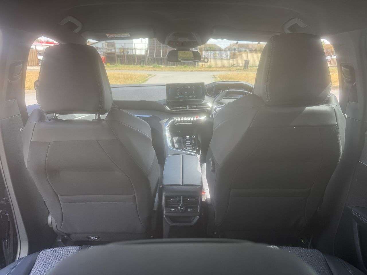 2024 PEUGEOT 3008 2024 PEUGEOT 3008