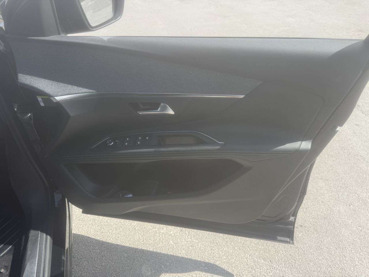 2024 PEUGEOT 3008 2024 PEUGEOT 3008