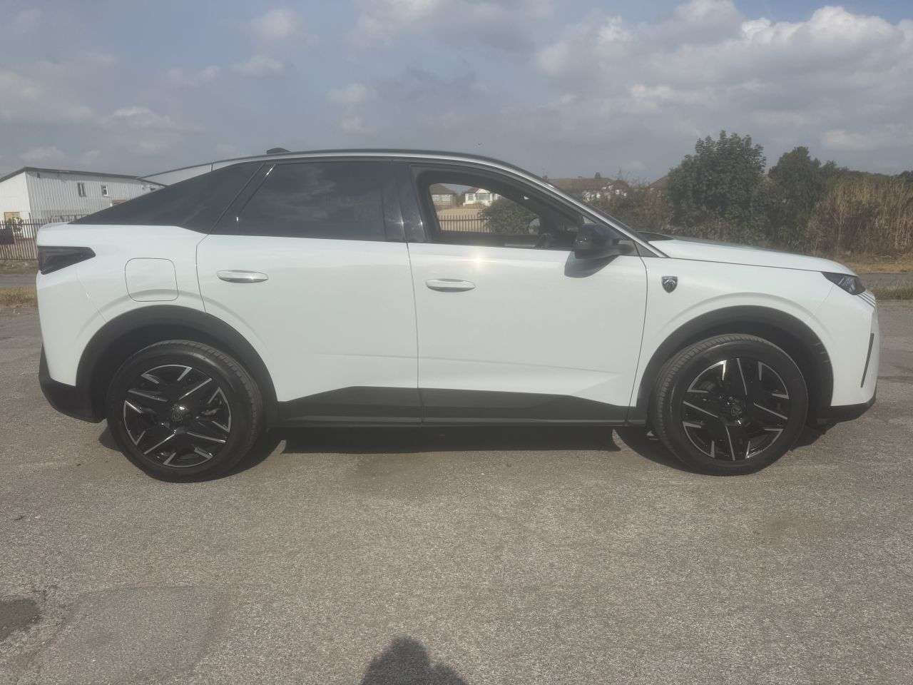 2024 PEUGEOT 3008 2024 PEUGEOT 3008