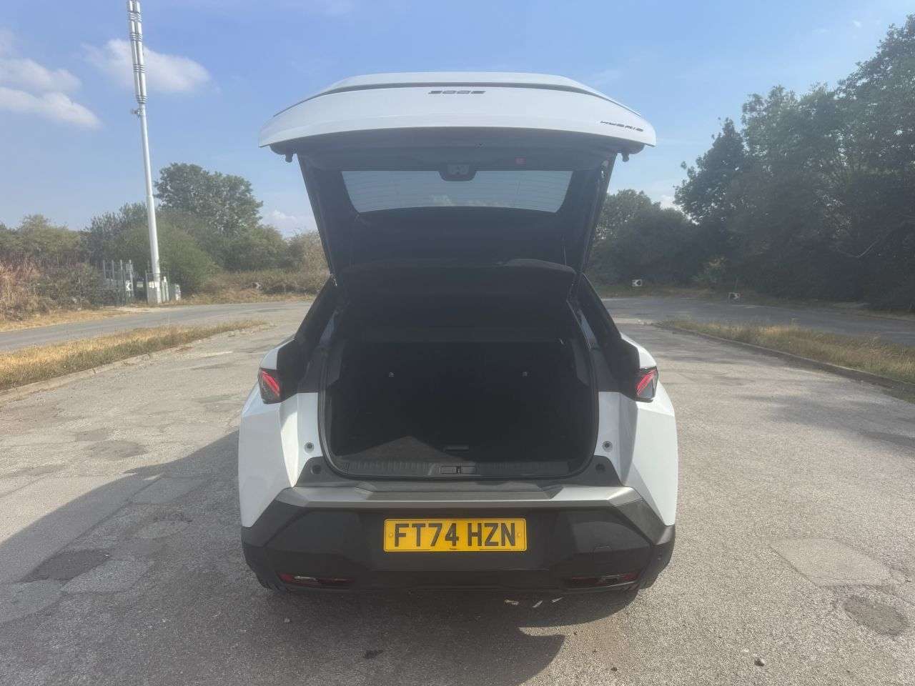 2024 PEUGEOT 3008 2024 PEUGEOT 3008