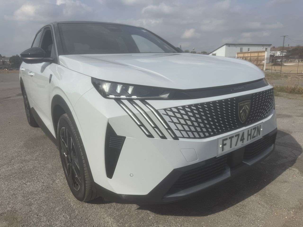 2024 PEUGEOT 3008 2024 PEUGEOT 3008