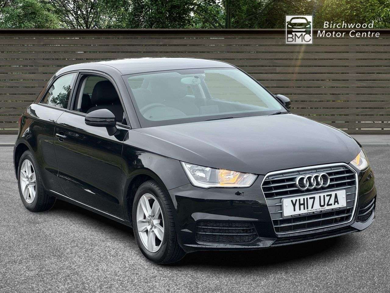 A 2017 AUDI A1 1.0 TFSI SE Hatchback 3dr Petrol Manual Euro 6 (s/s) (95 ps) A 2017 AUDI A1 1.0 TFSI SE Hatchback 3dr Petrol Manual Euro 6 (s/s) (95 ps)