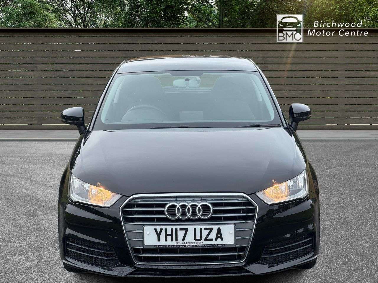 A 2017 AUDI A1 1.0 TFSI SE Hatchback 3dr Petrol Manual Euro 6 (s/s) (95 ps) A 2017 AUDI A1 1.0 TFSI SE Hatchback 3dr Petrol Manual Euro 6 (s/s) (95 ps)