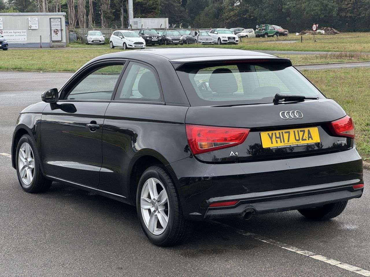 2017 AUDI A1 2017 AUDI A1