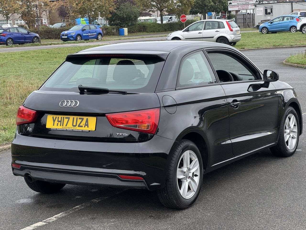 2017 AUDI A1 2017 AUDI A1