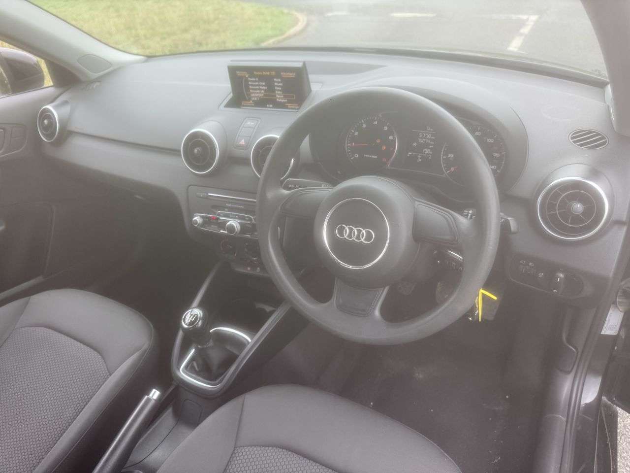 2017 AUDI A1 2017 AUDI A1