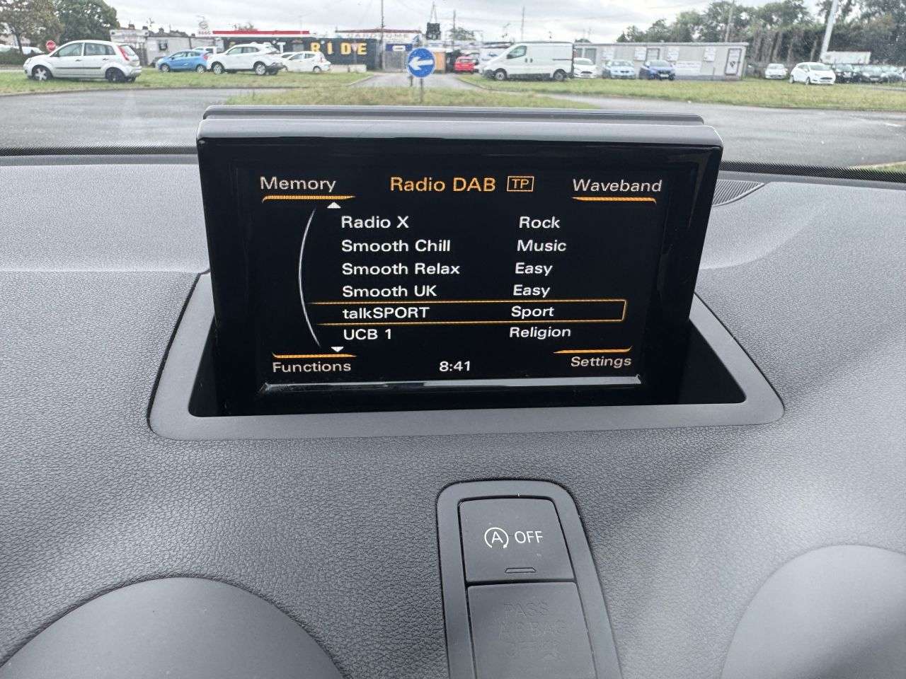 2017 AUDI A1 2017 AUDI A1