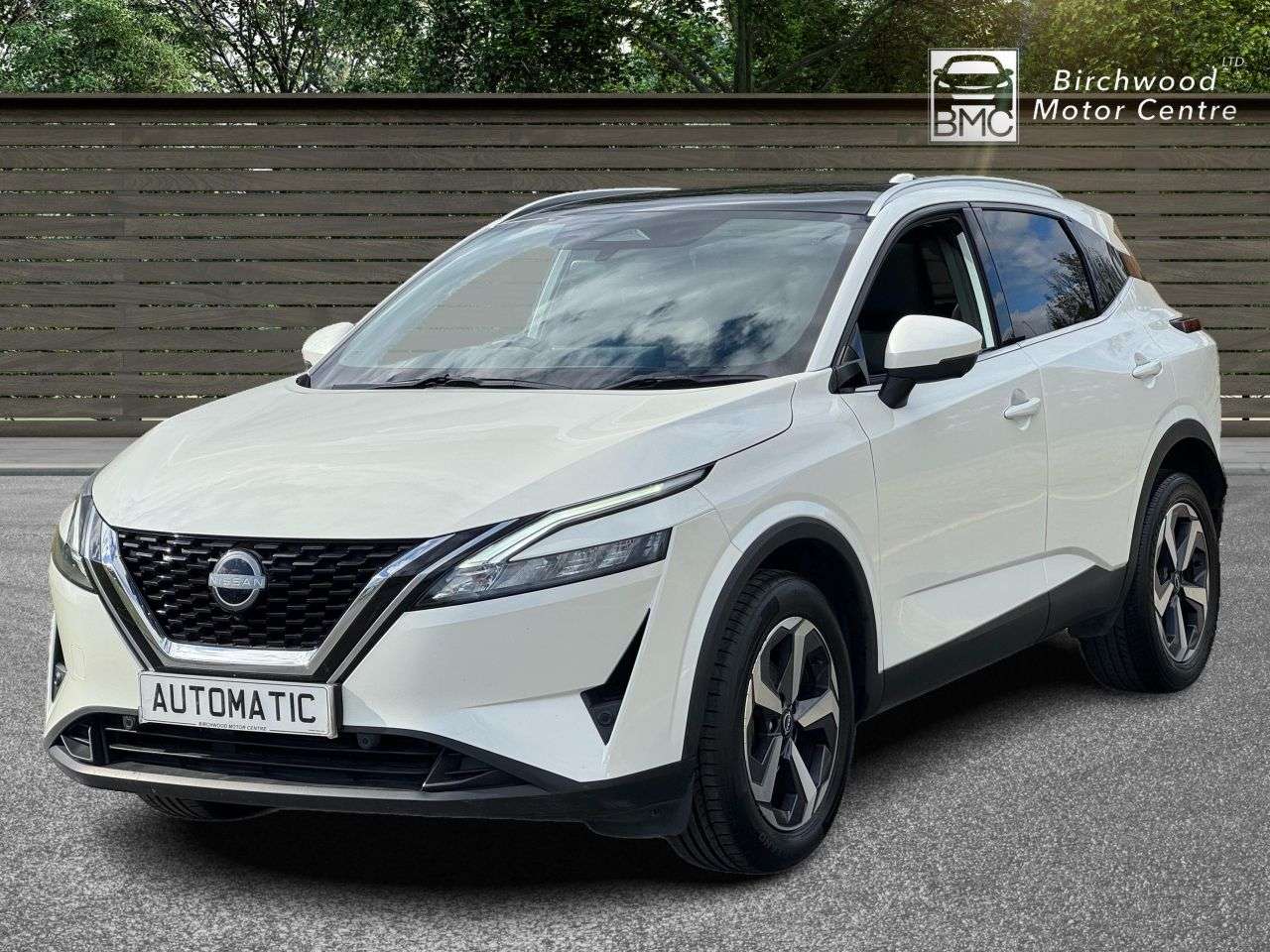 A 2024 NISSAN QASHQAI 1.3 DIG-T MHEV N-Connecta SUV 5dr Petrol Hybrid XTRON Euro 6 (s/s) (158 ps) A 2024 NISSAN QASHQAI 1.3 DIG-T MHEV N-Connecta SUV 5dr Petrol Hybrid XTRON Euro 6 (s/s) (158 ps)