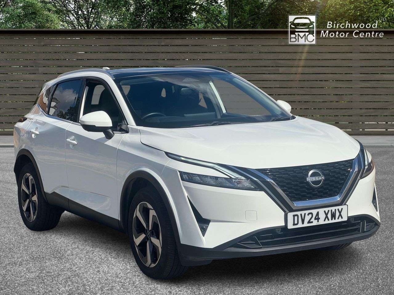A 2024 NISSAN QASHQAI 1.3 DIG-T MHEV N-Connecta SUV 5dr Petrol Hybrid XTRON Euro 6 (s/s) (158 ps) A 2024 NISSAN QASHQAI 1.3 DIG-T MHEV N-Connecta SUV 5dr Petrol Hybrid XTRON Euro 6 (s/s) (158 ps)