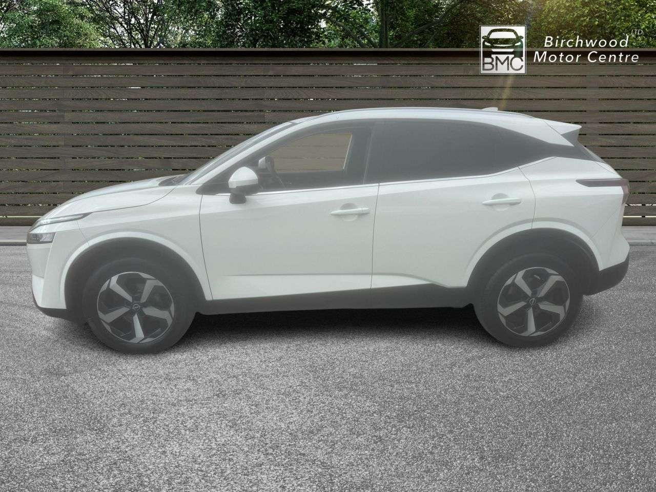 A 2024 NISSAN QASHQAI 1.3 DIG-T MHEV N-Connecta SUV 5dr Petrol Hybrid XTRON Euro 6 (s/s) (158 ps) A 2024 NISSAN QASHQAI 1.3 DIG-T MHEV N-Connecta SUV 5dr Petrol Hybrid XTRON Euro 6 (s/s) (158 ps)
