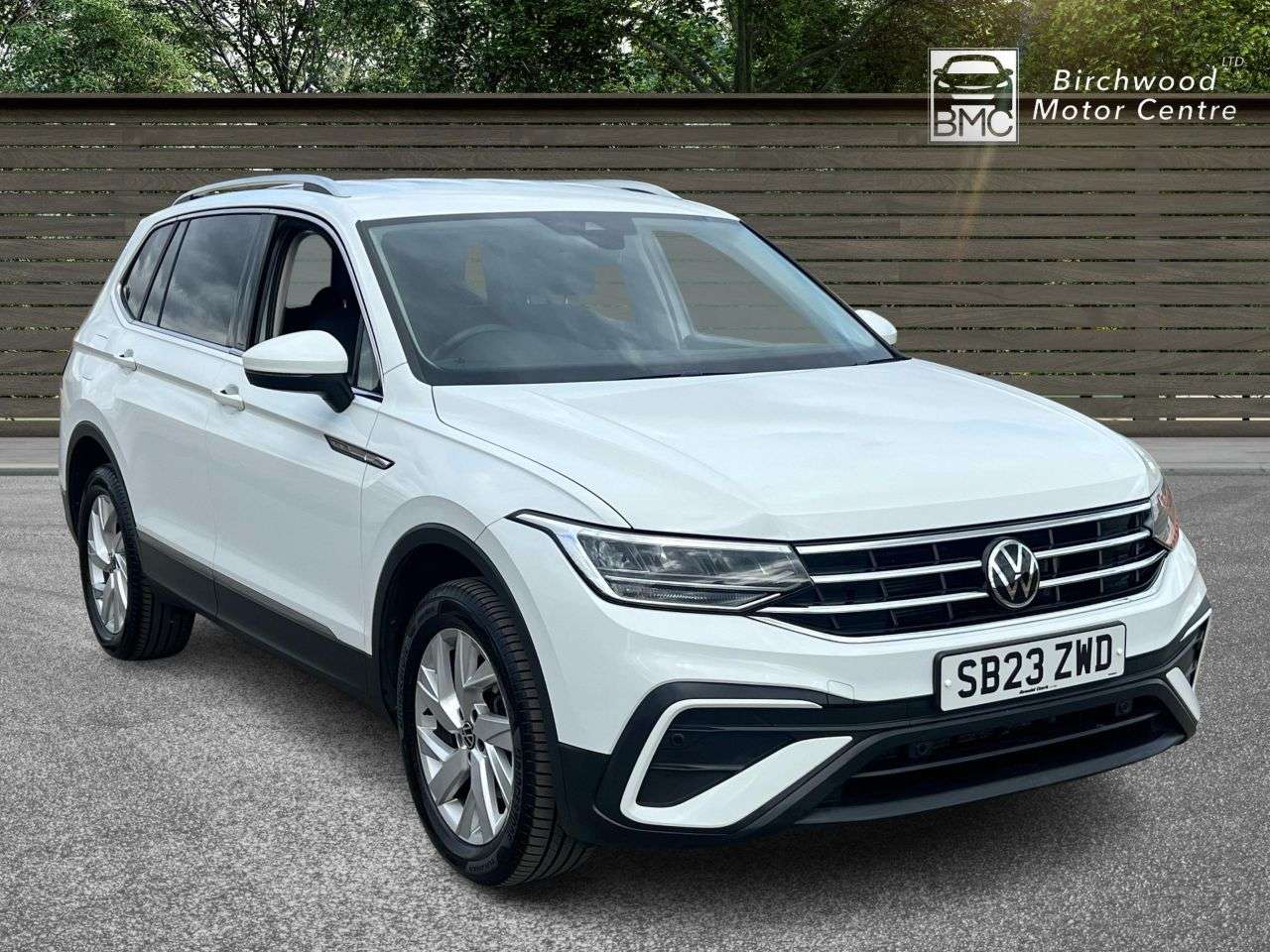 A 2023 VOLKSWAGEN TIGUAN ALLSPACE 1.5 TSI Life SUV 5dr Petrol DSG Euro 6 (s/s) (150 ps) FULL SERVICE HISTORY A 2023 VOLKSWAGEN TIGUAN ALLSPACE 1.5 TSI Life SUV 5dr Petrol DSG Euro 6 (s/s) (150 ps) FULL SERVICE HISTORY