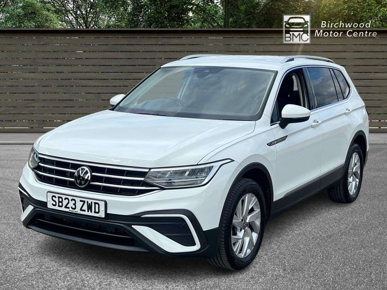 A 2023 VOLKSWAGEN TIGUAN ALLSPACE 1.5 TSI Life SUV 5dr Petrol DSG Euro 6 (s/s) (150 ps) FULL SERVICE HISTORY A 2023 VOLKSWAGEN TIGUAN ALLSPACE 1.5 TSI Life SUV 5dr Petrol DSG Euro 6 (s/s) (150 ps) FULL SERVICE HISTORY