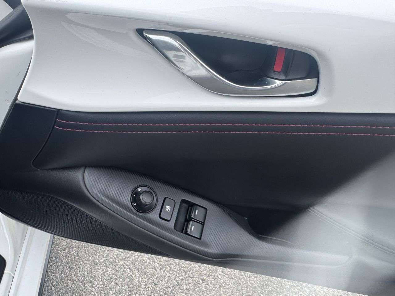 2018 MAZDA MX-5 RF 2018 MAZDA MX-5 RF