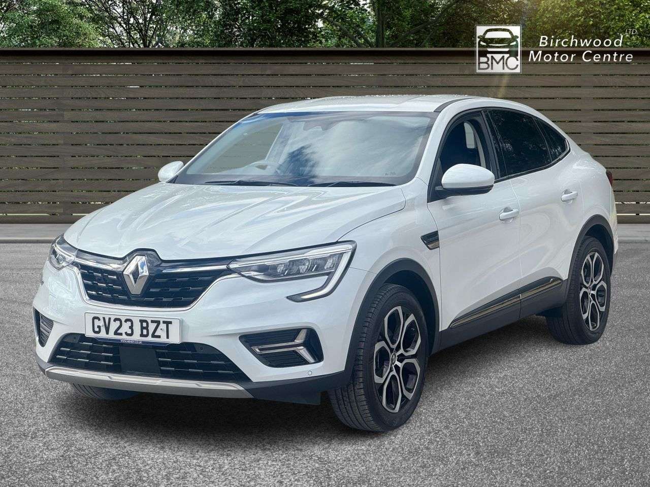 A 2023 RENAULT ARKANA 1.6 E-TECH techno SUV 5dr Petrol Hybrid Auto 2WD Euro 6 (s/s) (145 ps) FULL A 2023 RENAULT ARKANA 1.6 E-TECH techno SUV 5dr Petrol Hybrid Auto 2WD Euro 6 (s/s) (145 ps) FULL