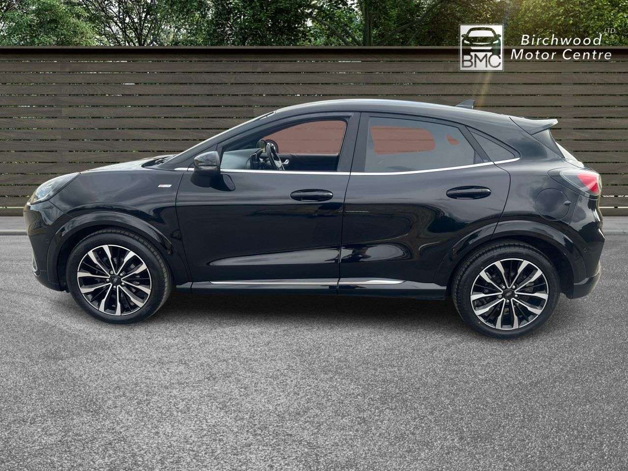 A 2023 FORD PUMA 1.0T EcoBoost MHEV ST-Line Vignale SUV 5dr Petrol Hybrid DCT Euro 6 (s/s) ( A 2023 FORD PUMA 1.0T EcoBoost MHEV ST-Line Vignale SUV 5dr Petrol Hybrid DCT Euro 6 (s/s) (