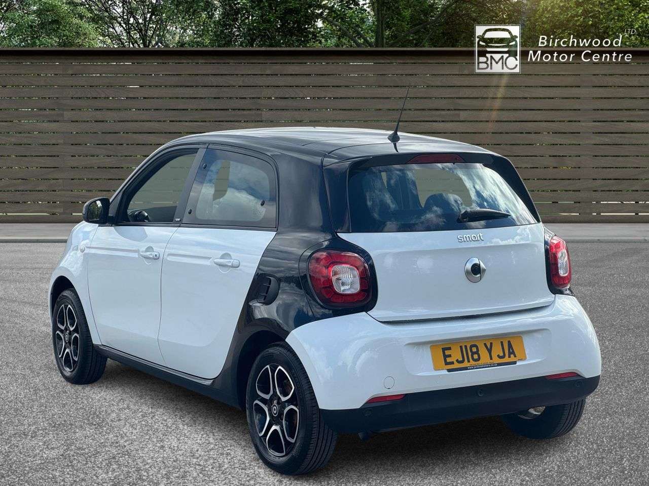 2018 SMART FORFOUR 2018 SMART FORFOUR