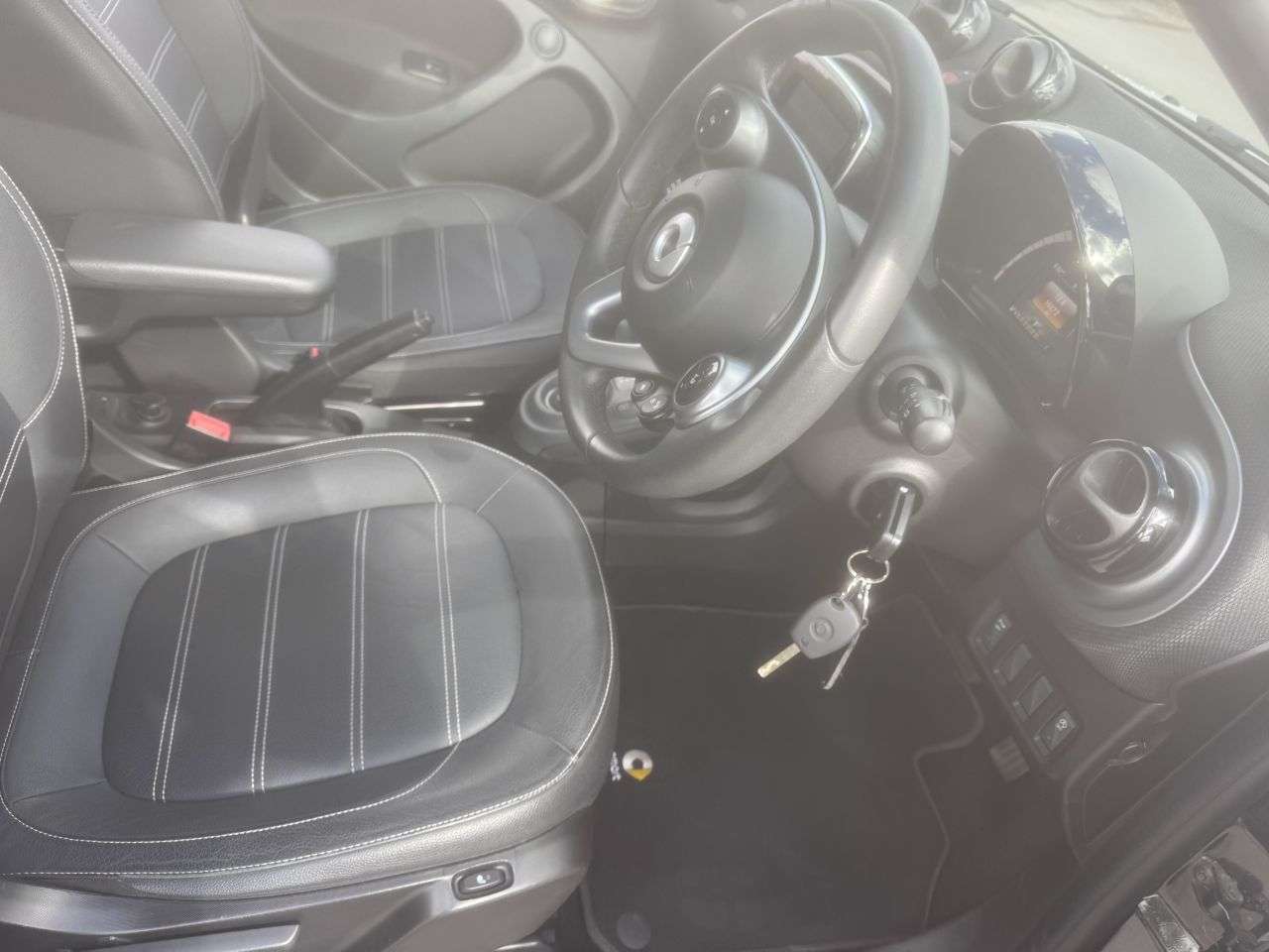 2018 SMART FORFOUR 2018 SMART FORFOUR