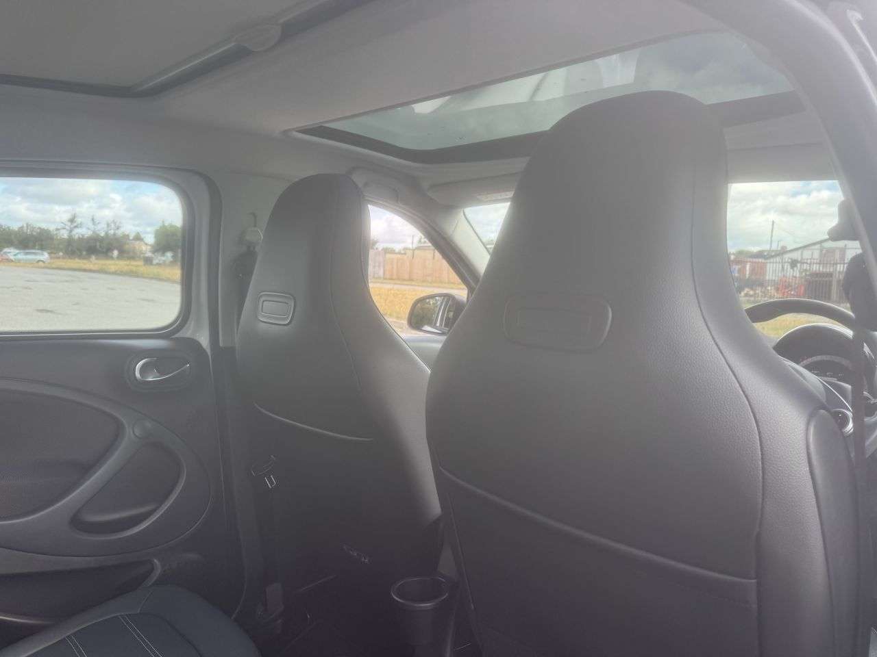 2018 SMART FORFOUR 2018 SMART FORFOUR