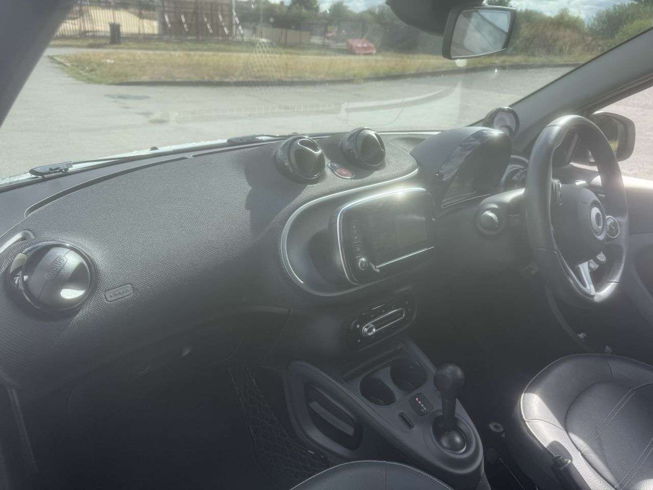 2018 SMART FORFOUR 2018 SMART FORFOUR