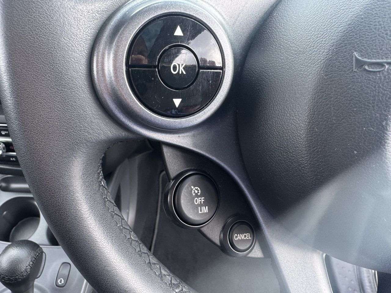 2018 SMART FORFOUR 2018 SMART FORFOUR