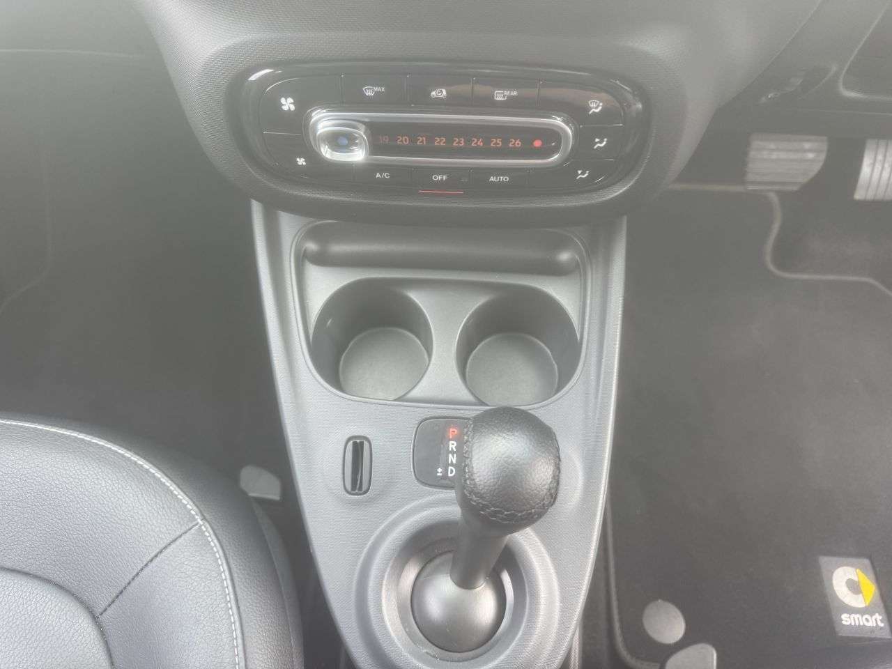 2018 SMART FORFOUR 2018 SMART FORFOUR