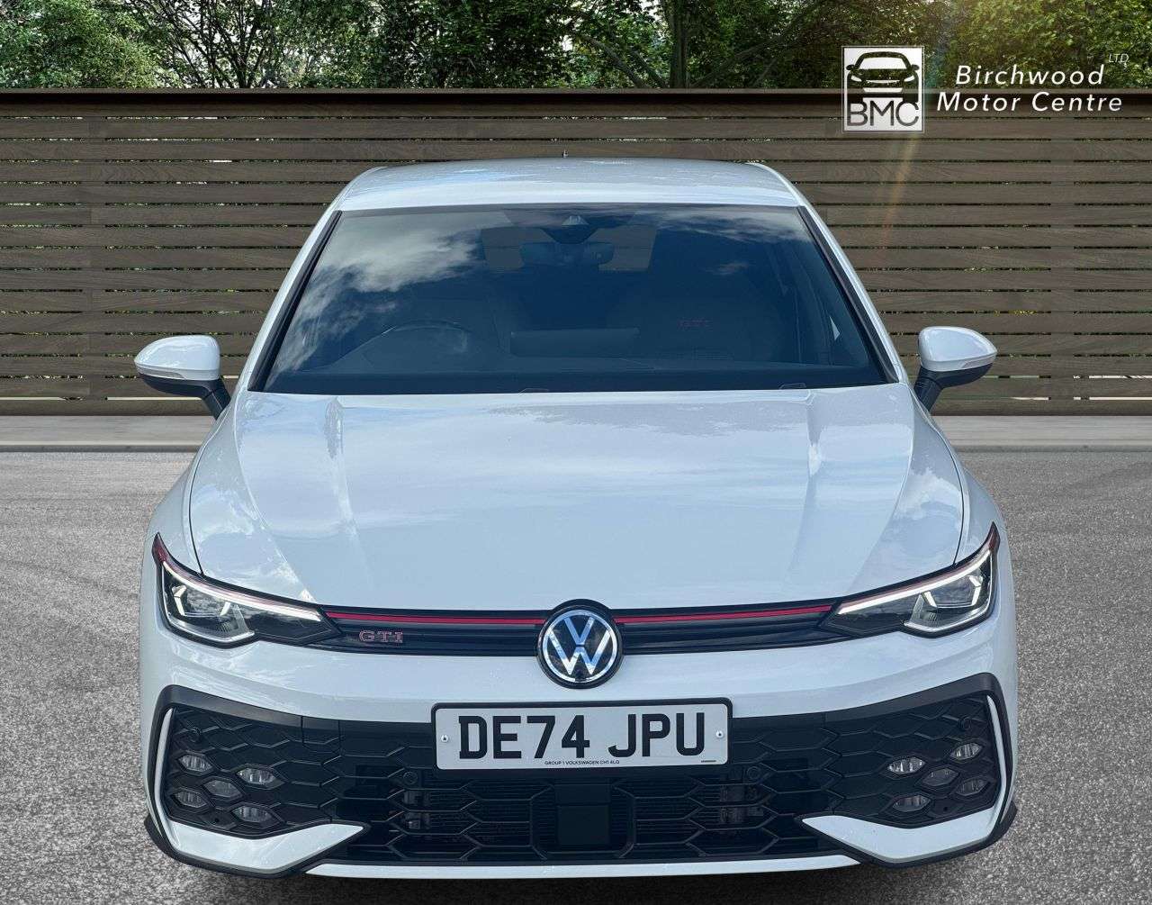 A 2024 VOLKSWAGEN GOLF 2.0 TSI GTI Hatchback 5dr Petrol DSG Euro 6 (s/s) (265 ps) A 2024 VOLKSWAGEN GOLF 2.0 TSI GTI Hatchback 5dr Petrol DSG Euro 6 (s/s) (265 ps)