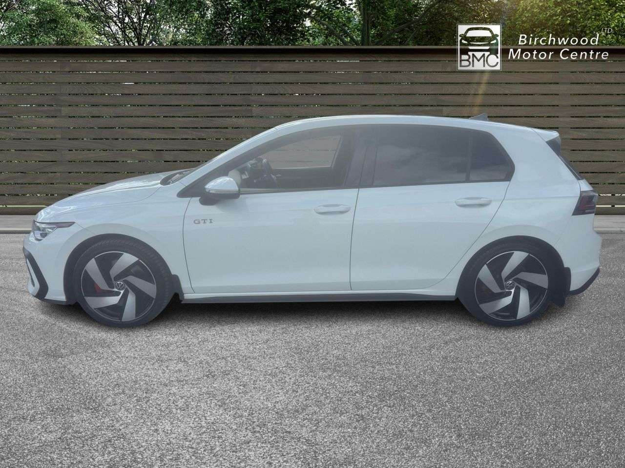 A 2024 VOLKSWAGEN GOLF 2.0 TSI GTI Hatchback 5dr Petrol DSG Euro 6 (s/s) (265 ps) A 2024 VOLKSWAGEN GOLF 2.0 TSI GTI Hatchback 5dr Petrol DSG Euro 6 (s/s) (265 ps)
