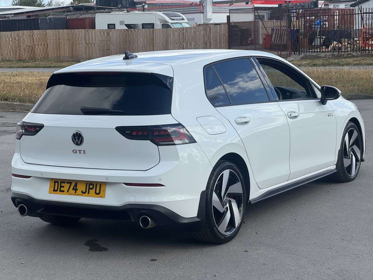 2024 VOLKSWAGEN GOLF 2024 VOLKSWAGEN GOLF