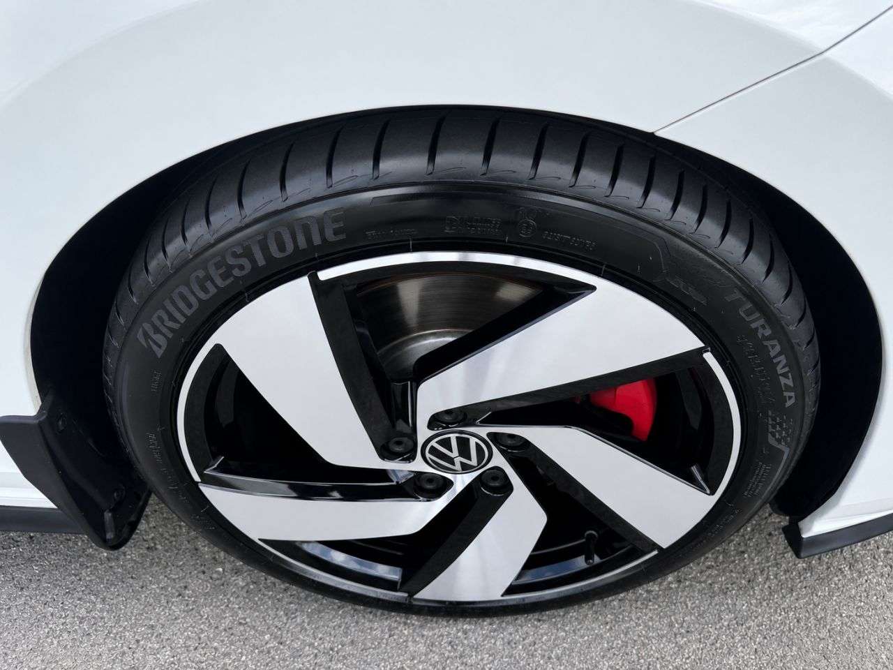 2024 VOLKSWAGEN GOLF 2024 VOLKSWAGEN GOLF