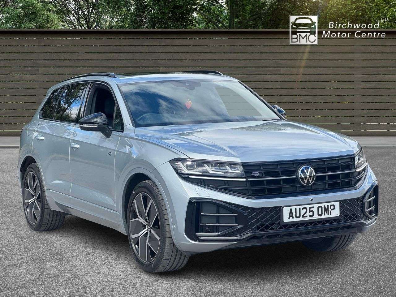 A 2025 VOLKSWAGEN TOUAREG 3.0 TDI V6 Black Edition SUV 5dr Diesel Tiptronic 4Motion Euro 6 (s/s) (286 A 2025 VOLKSWAGEN TOUAREG 3.0 TDI V6 Black Edition SUV 5dr Diesel Tiptronic 4Motion Euro 6 (s/s) (286