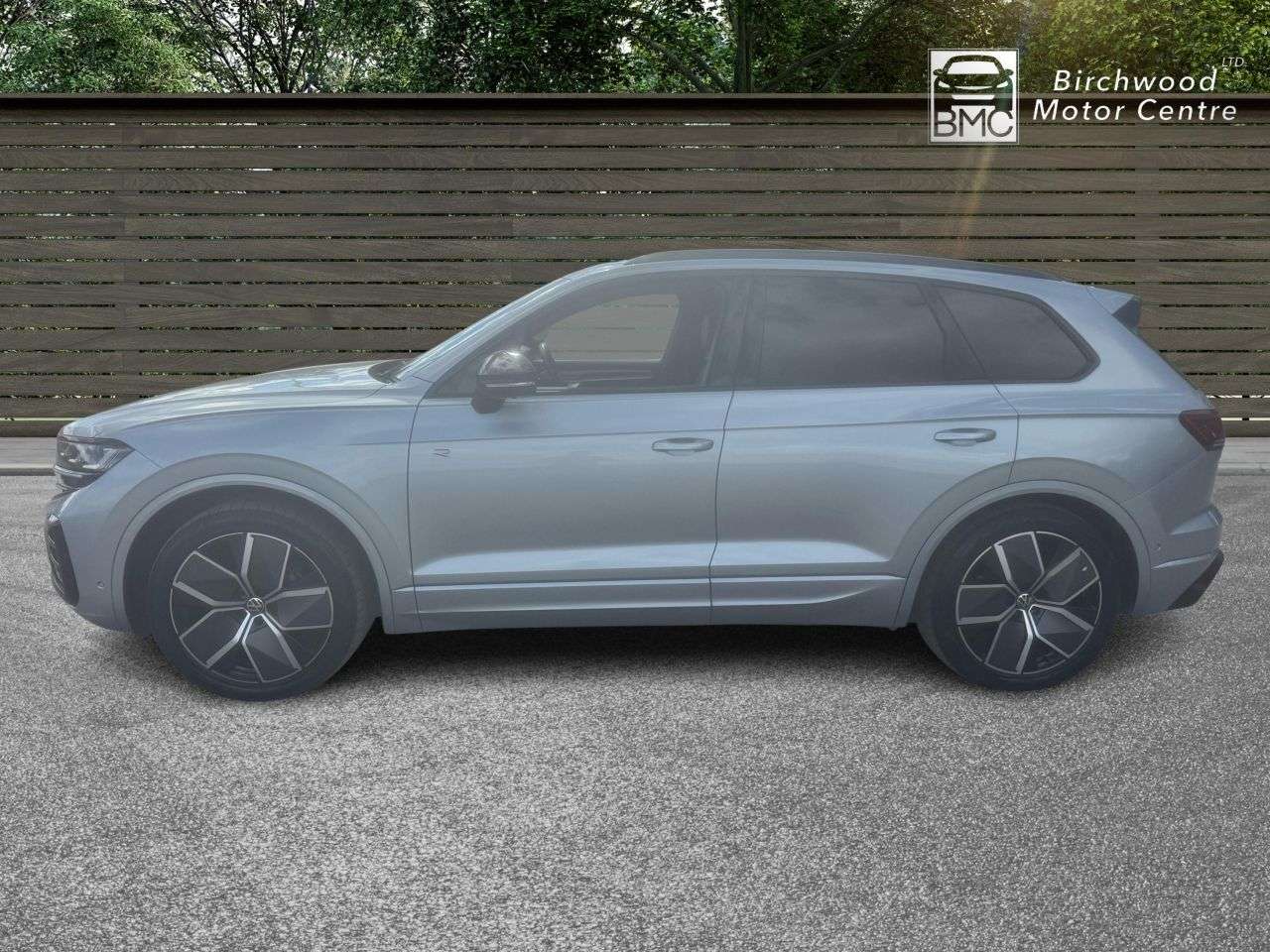 A 2025 VOLKSWAGEN TOUAREG 3.0 TDI V6 Black Edition SUV 5dr Diesel Tiptronic 4Motion Euro 6 (s/s) (286 A 2025 VOLKSWAGEN TOUAREG 3.0 TDI V6 Black Edition SUV 5dr Diesel Tiptronic 4Motion Euro 6 (s/s) (286
