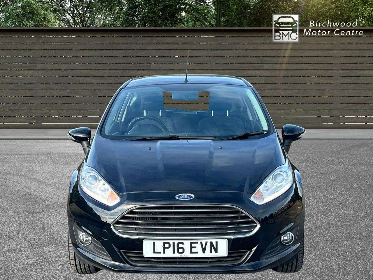 A 2016 FORD FIESTA 1.0T EcoBoost Zetec Hatchback 3dr Petrol Powershift Euro 6 (100 ps) FULL SE A 2016 FORD FIESTA 1.0T EcoBoost Zetec Hatchback 3dr Petrol Powershift Euro 6 (100 ps) FULL SE