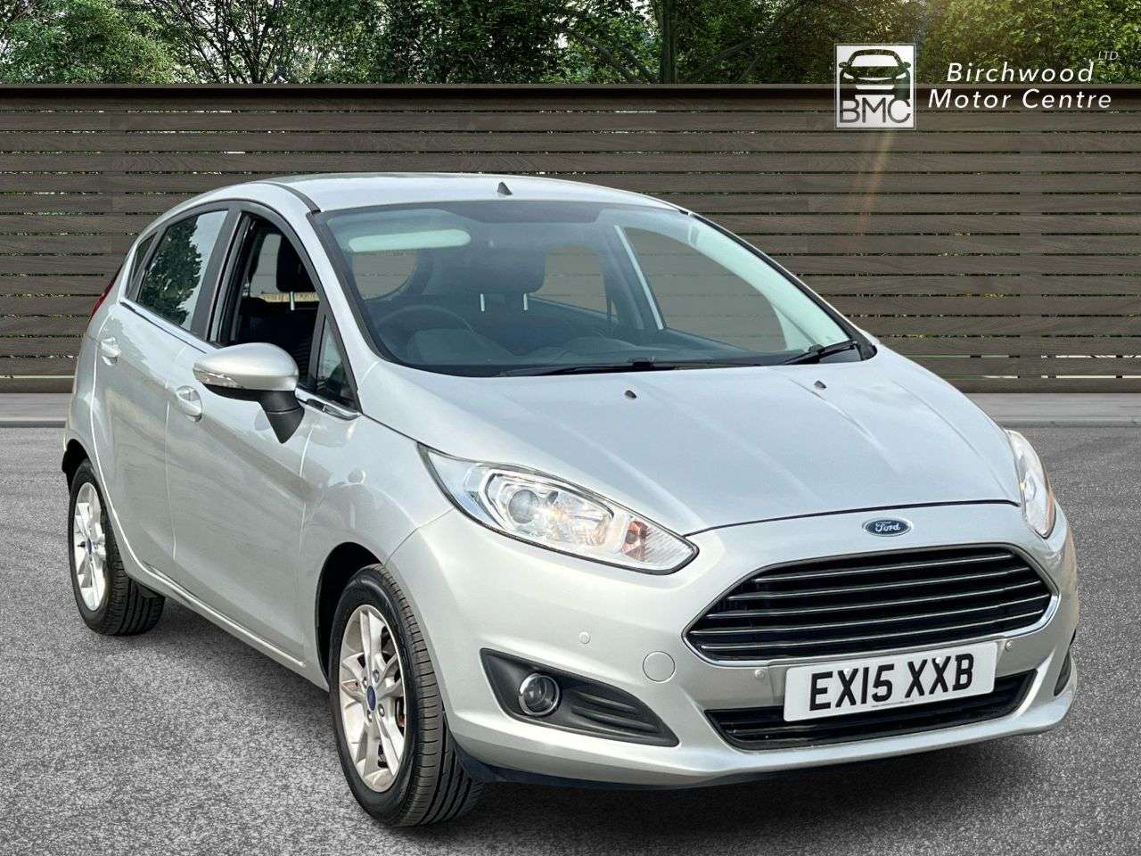A 2015 FORD FIESTA 1.0T EcoBoost Zetec Hatchback 5dr Petrol Powershift Euro 5 (100 ps) FULL SE A 2015 FORD FIESTA 1.0T EcoBoost Zetec Hatchback 5dr Petrol Powershift Euro 5 (100 ps) FULL SE
