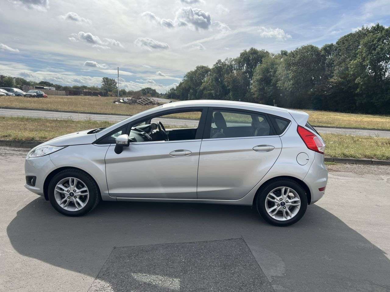 2015 FORD FIESTA 2015 FORD FIESTA