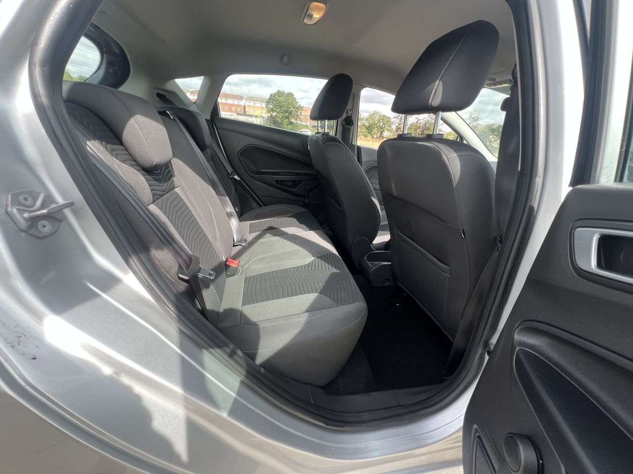 2015 FORD FIESTA 2015 FORD FIESTA