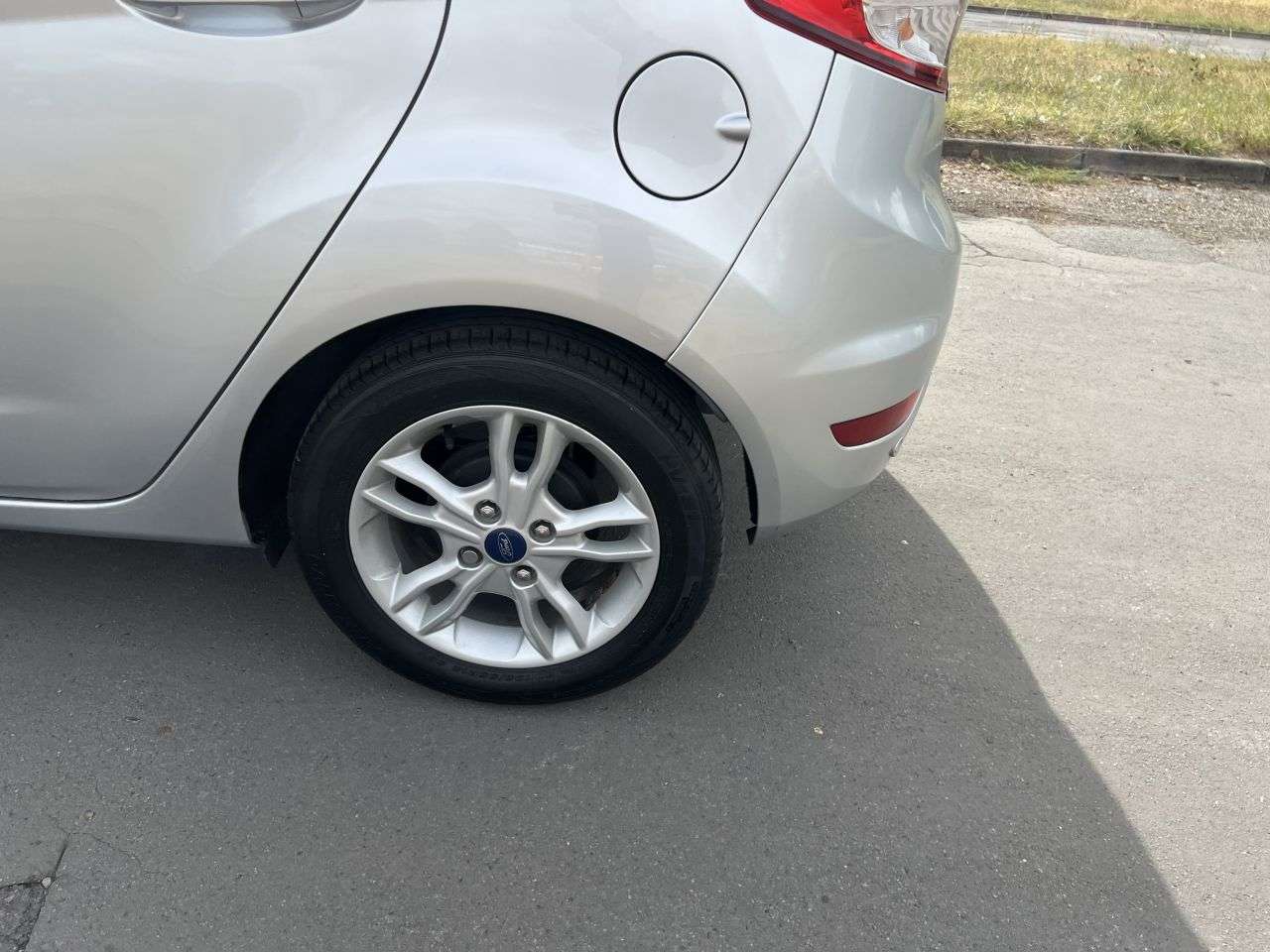 2015 FORD FIESTA 2015 FORD FIESTA