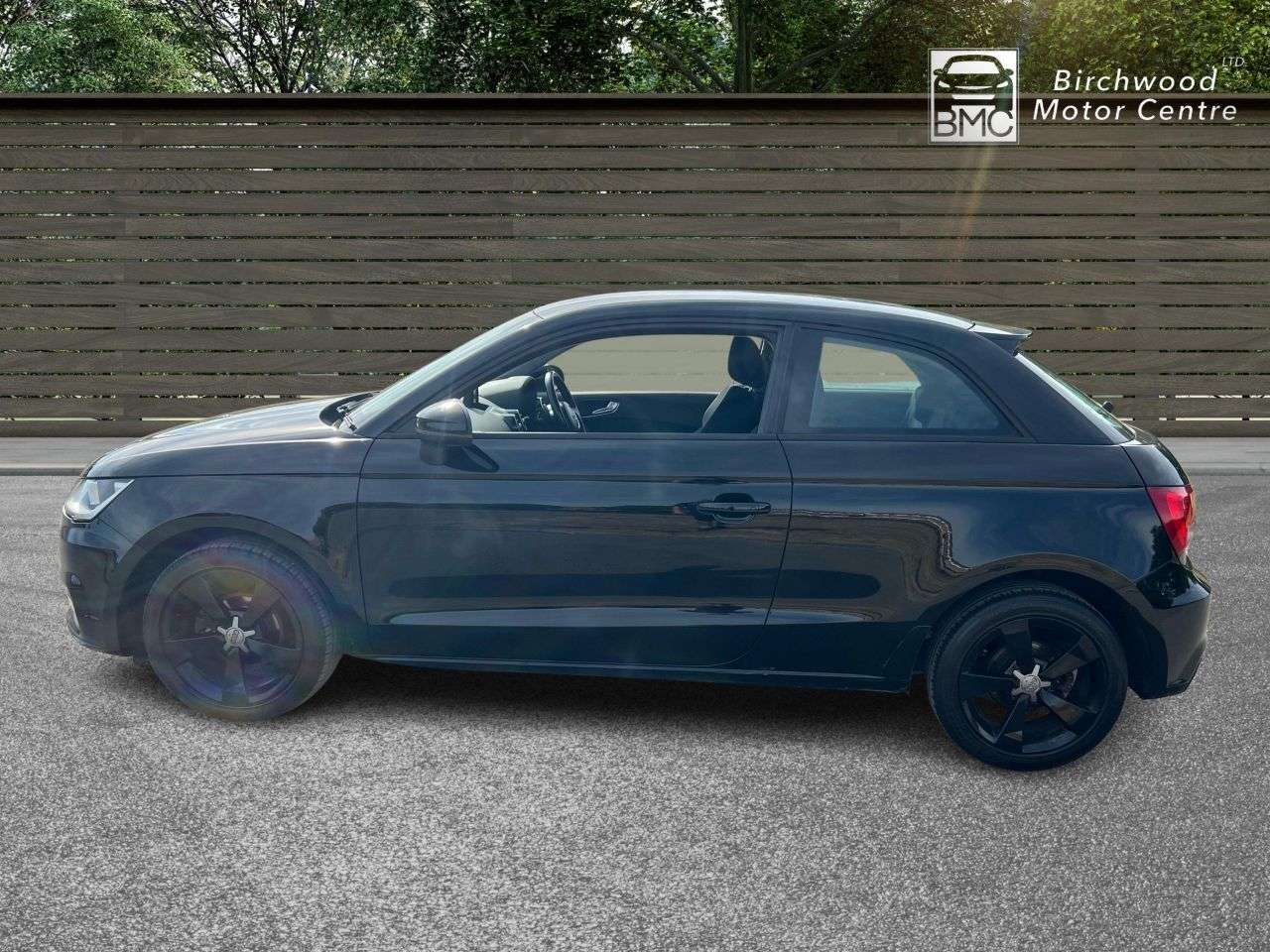 A 2015 AUDI A1 1.0 TFSI Sport Hatchback 3dr Petrol Manual Euro 6 (s/s) (95 ps) AIR CONDITI A 2015 AUDI A1 1.0 TFSI Sport Hatchback 3dr Petrol Manual Euro 6 (s/s) (95 ps) AIR CONDITI