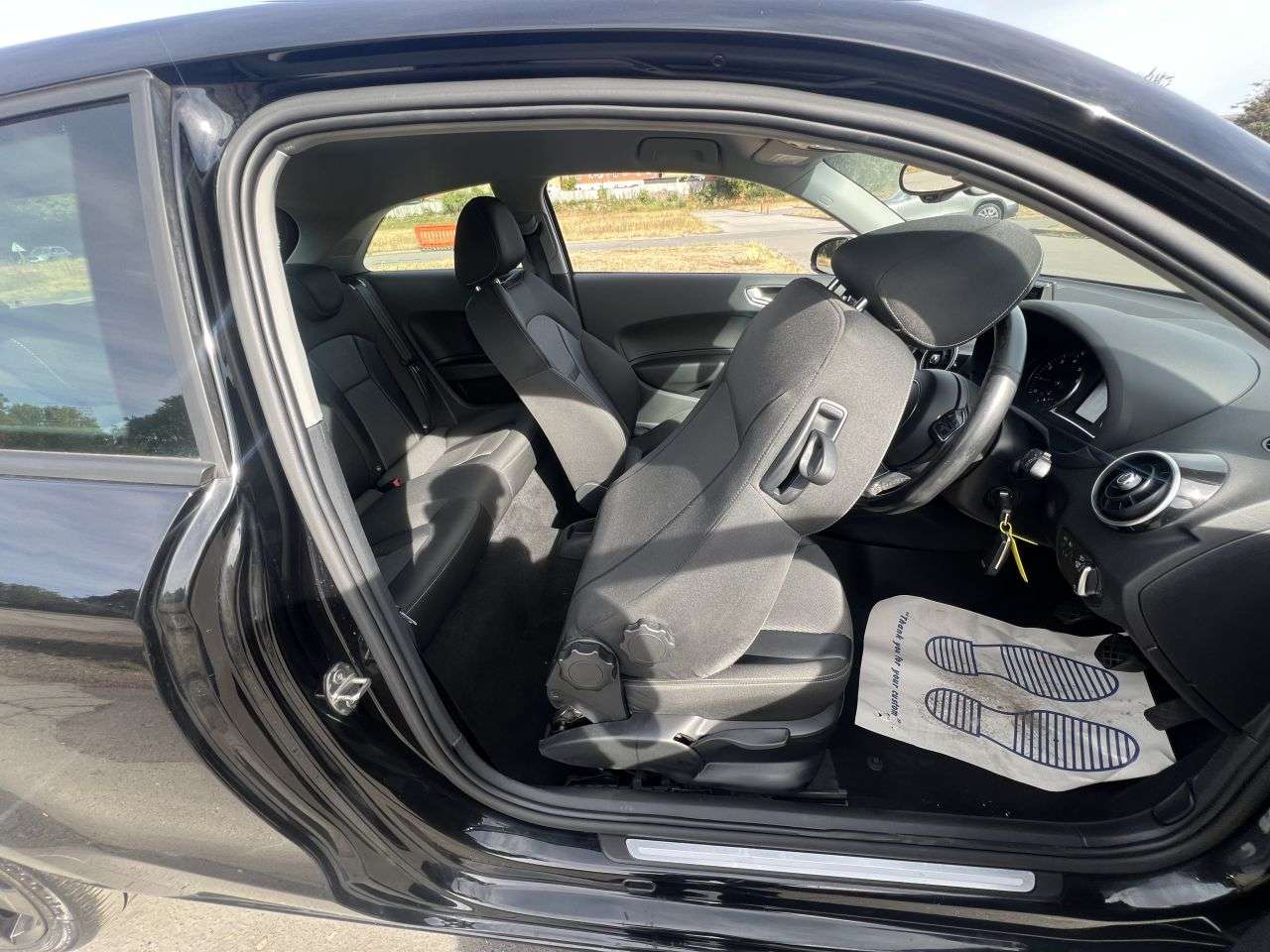 2015 AUDI A1 2015 AUDI A1