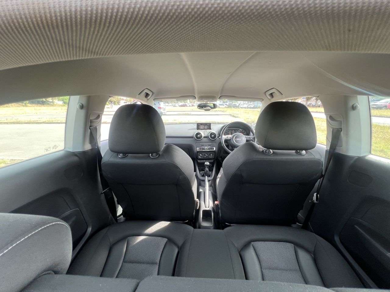 2015 AUDI A1 2015 AUDI A1