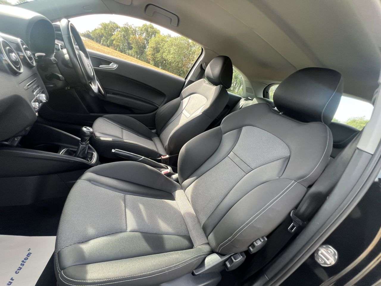 2015 AUDI A1 2015 AUDI A1