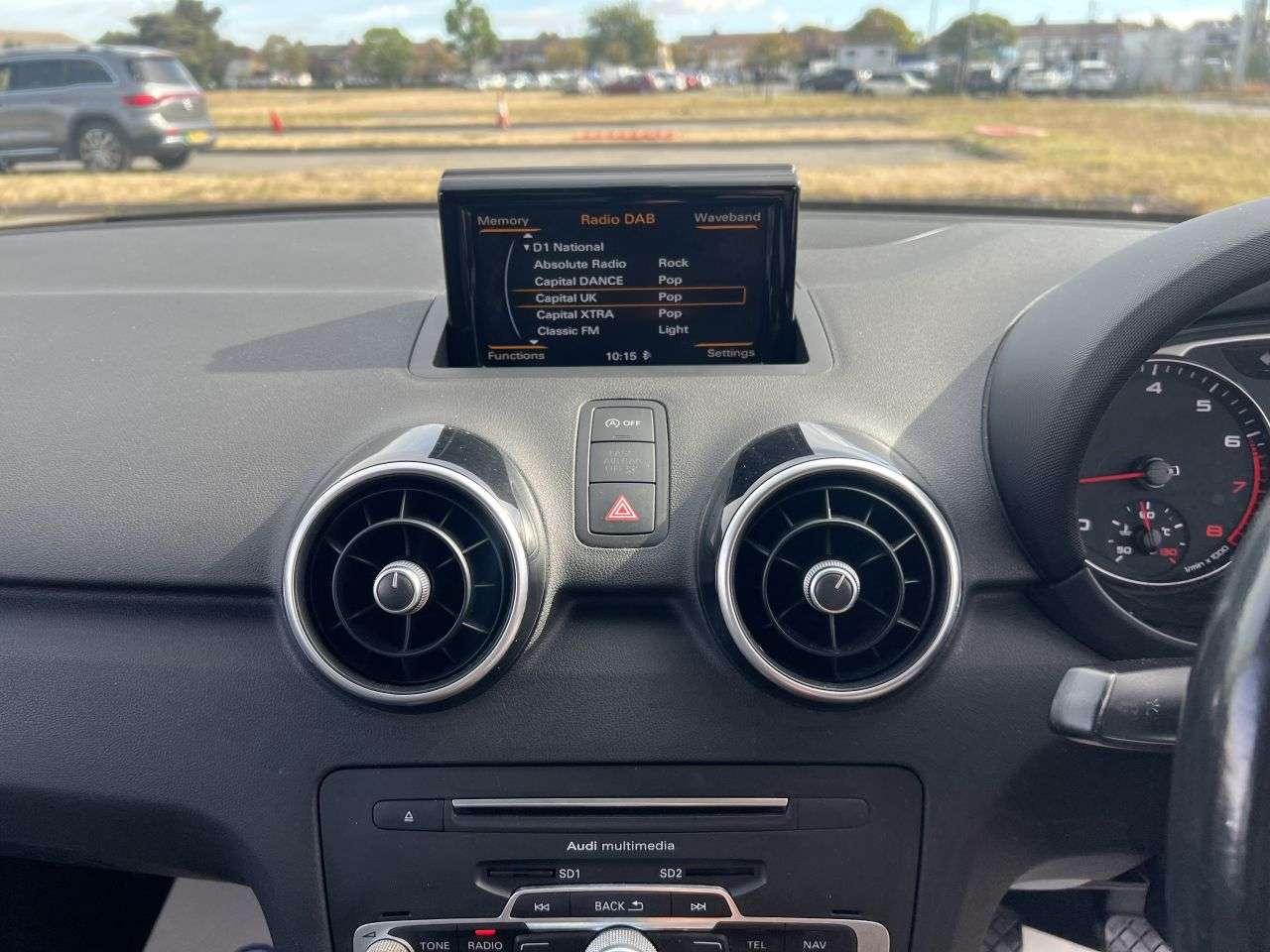 2015 AUDI A1 2015 AUDI A1