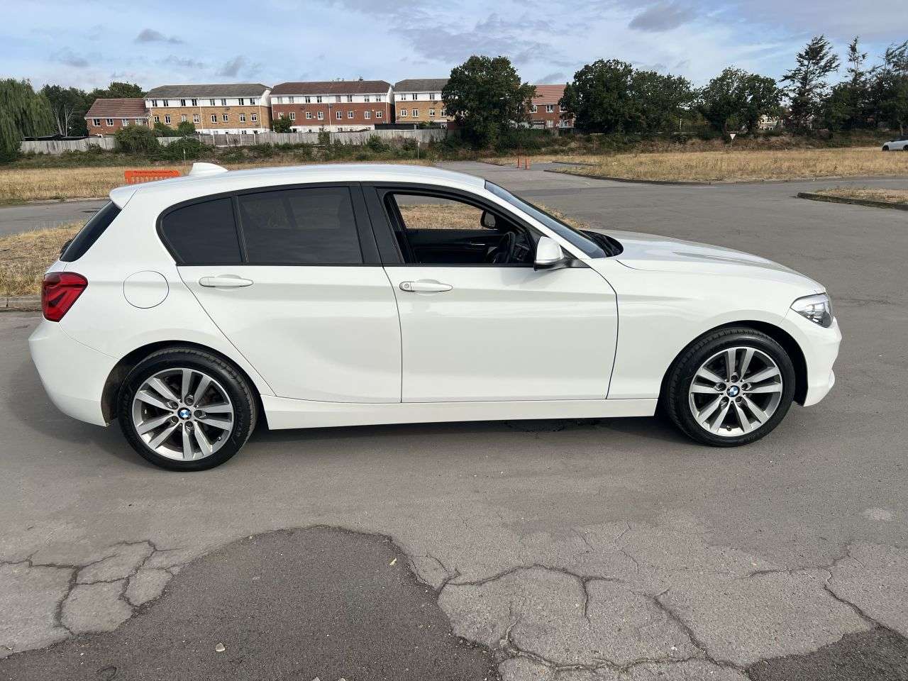 2018 BMW 1 SERIES 2018 BMW 1 SERIES
