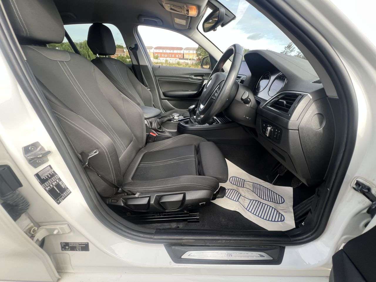 2018 BMW 1 SERIES 2018 BMW 1 SERIES