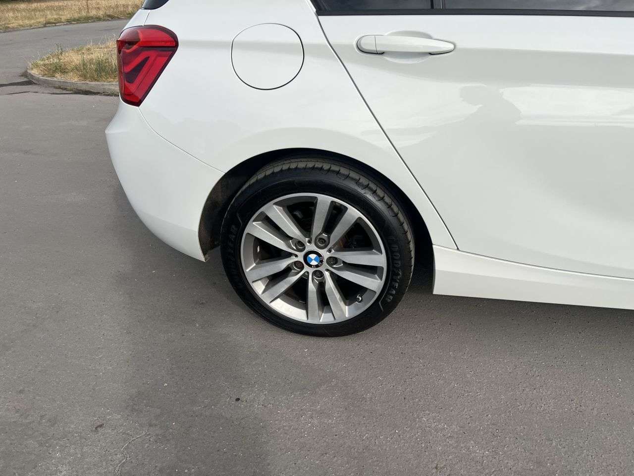 2018 BMW 1 SERIES 2018 BMW 1 SERIES
