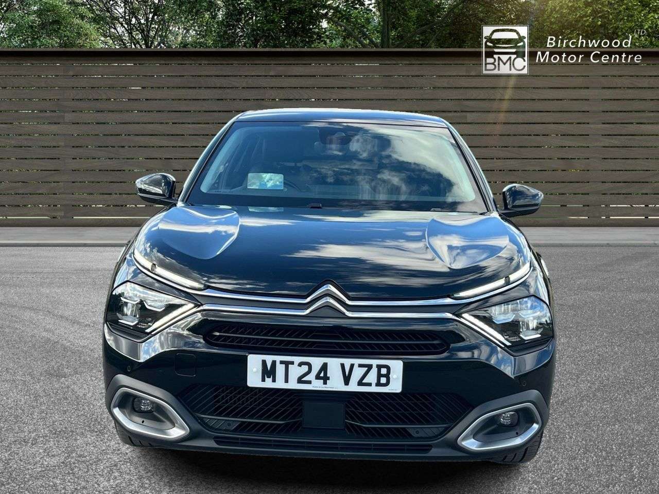 A 2024 CITROEN C4 1.2 PureTech MAX Hatchback 5dr Petrol EAT8 Euro 6 (s/s) (130 ps) FULL SERVI A 2024 CITROEN C4 1.2 PureTech MAX Hatchback 5dr Petrol EAT8 Euro 6 (s/s) (130 ps) FULL SERVI